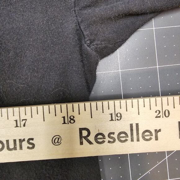 Vintage Barbed Wire Skull Tshirt Small Wild Oats 80s Punk Metal Grunge Skater - Picture 9 of 10